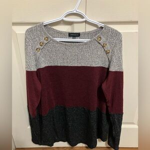 Women’s long sleeve sweater